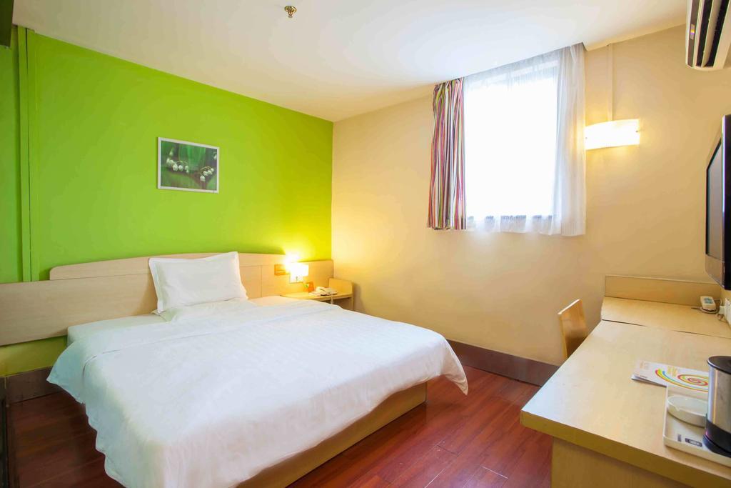 7Days Inn Foshan Coach Terminal Habitación foto